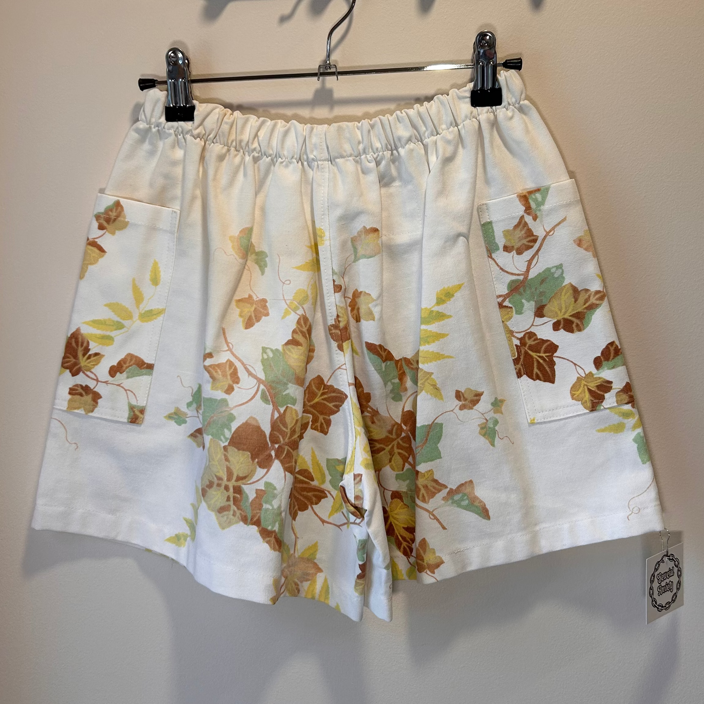 Tablecloth Shorts.