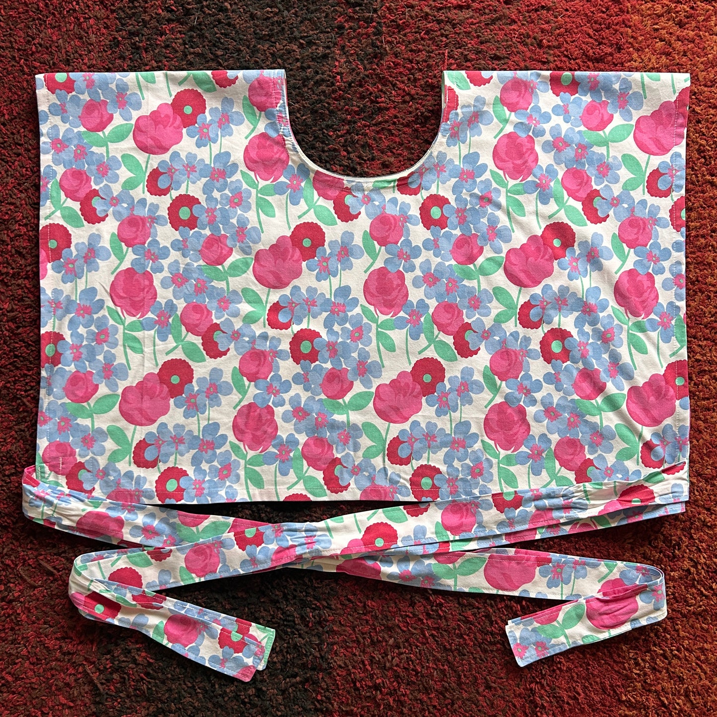 KITTY WRAP TOP