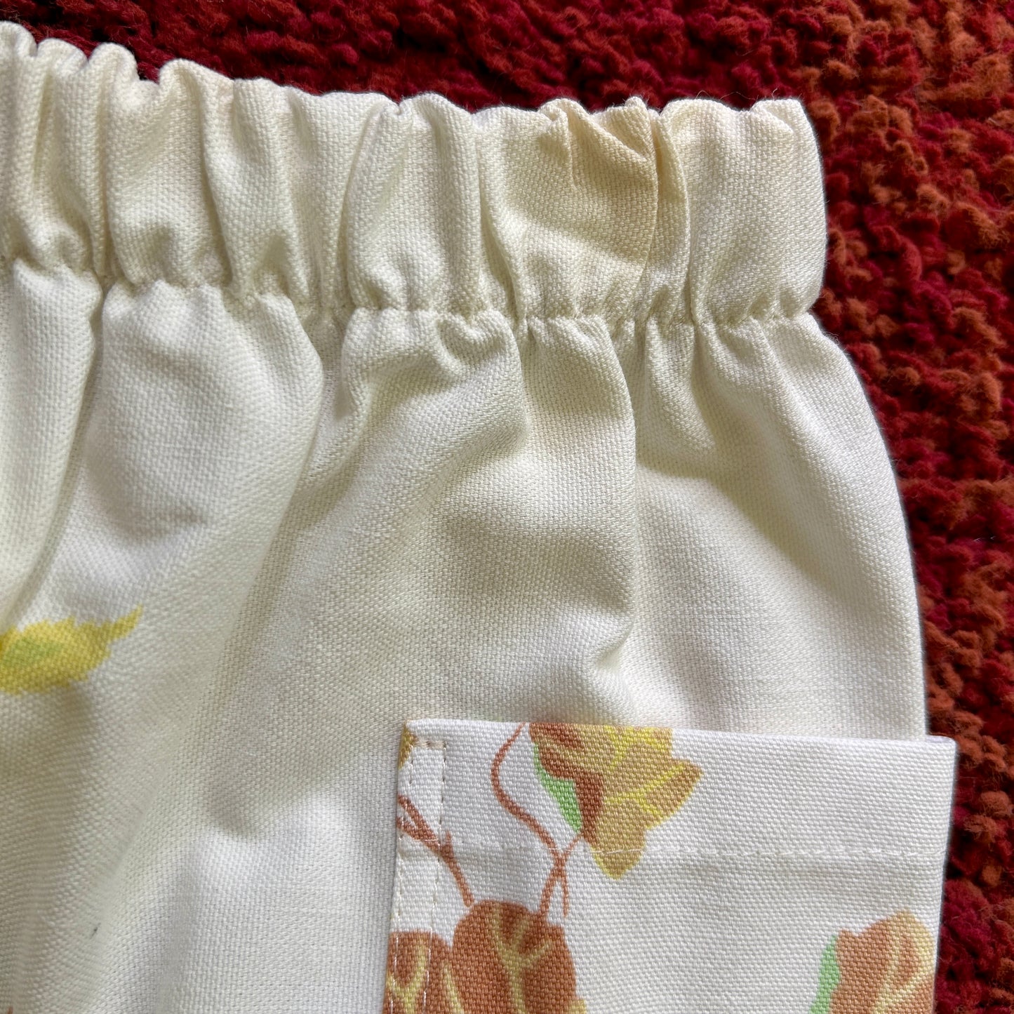VINES SHORTS S STAINED