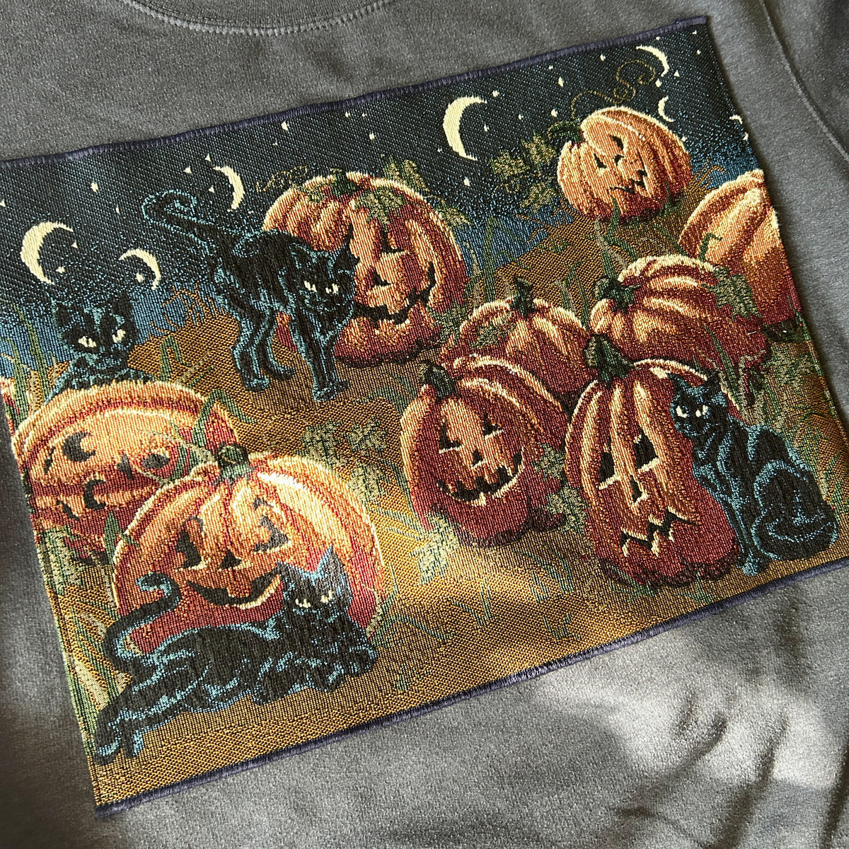 HALLOWEEN TAPESTRY LARGE