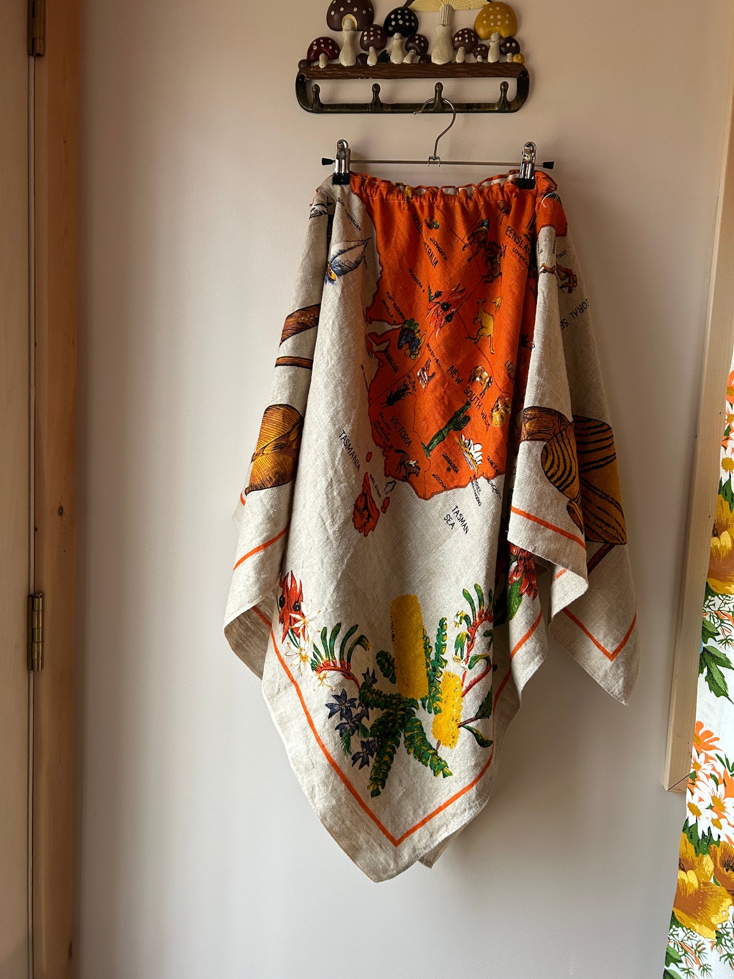AUSTRALIA SKIRT