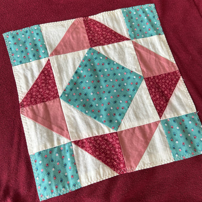 QUILT HOODIE M