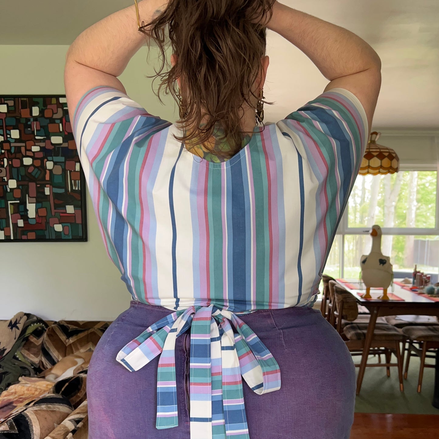 BLUE KITTY WRAP TOP