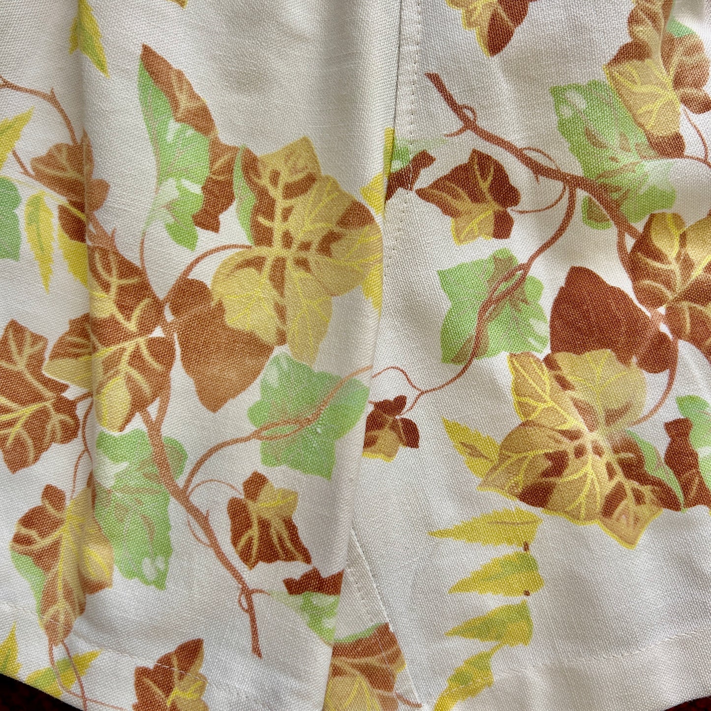 VINES SHORTS S STAINED