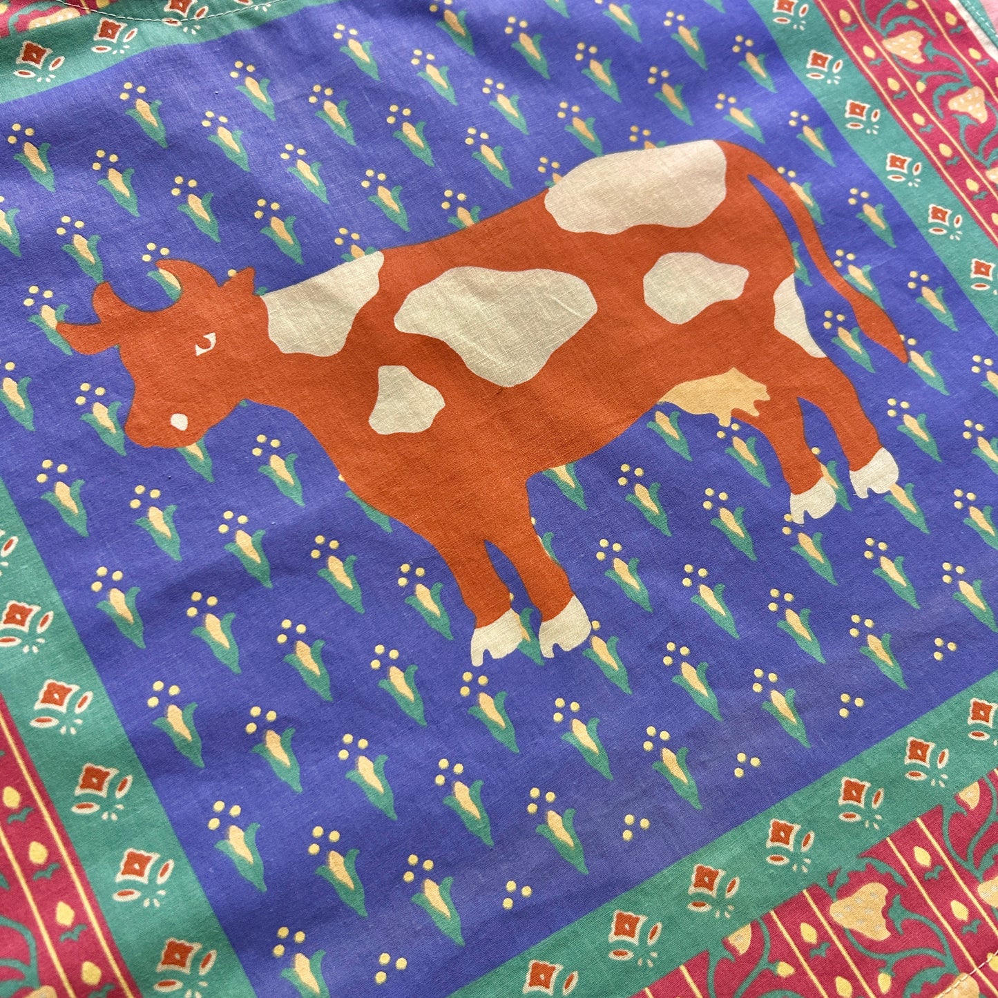 COW & CORN S1