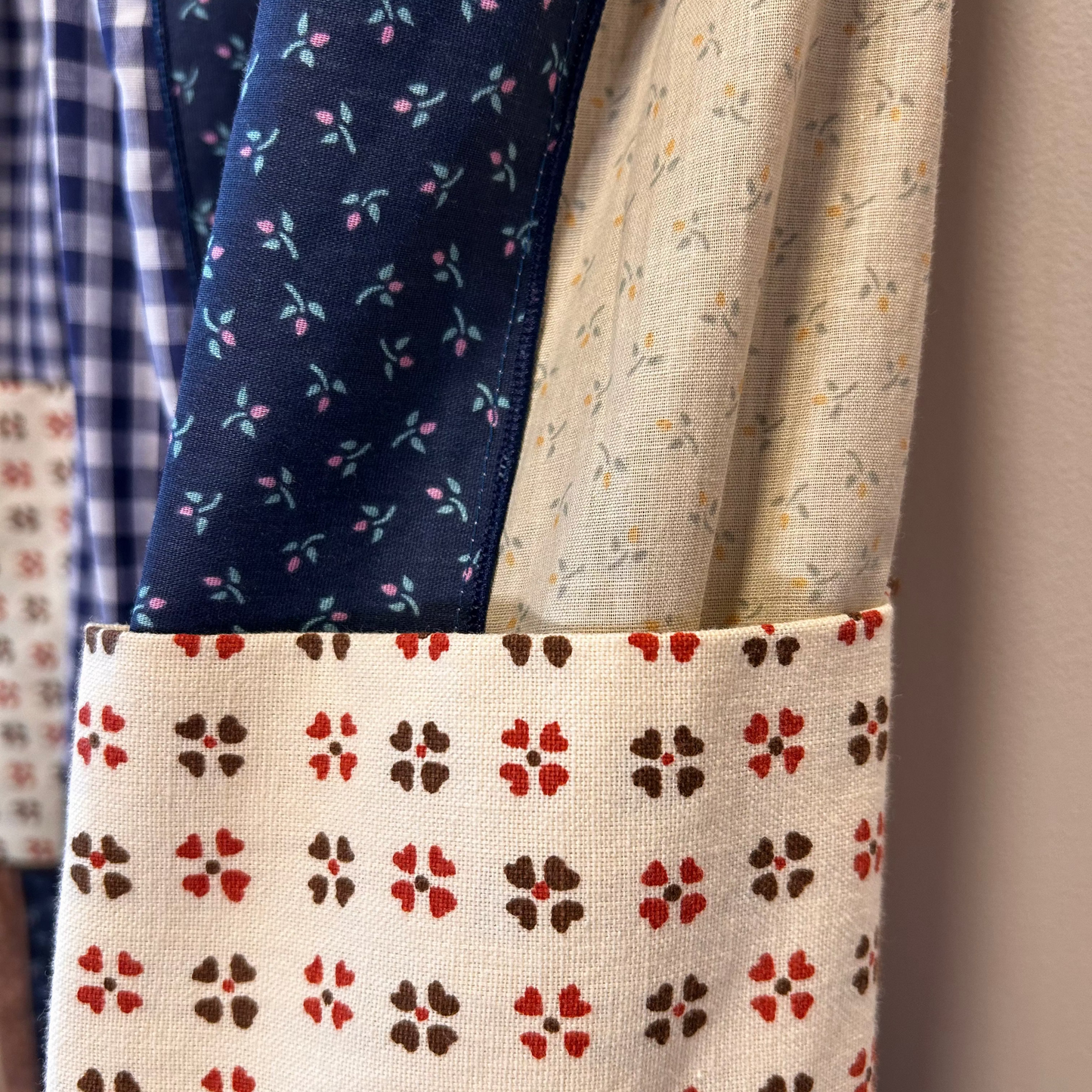 Linen & cotton napkin skirt.