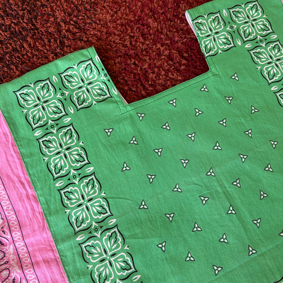 PINK & GREEN